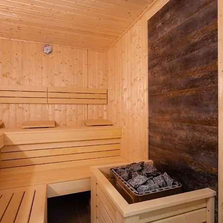 Daire Areka A16 - Klimatyzacja, Basen, Sauny, Jacuzzi, Silownia