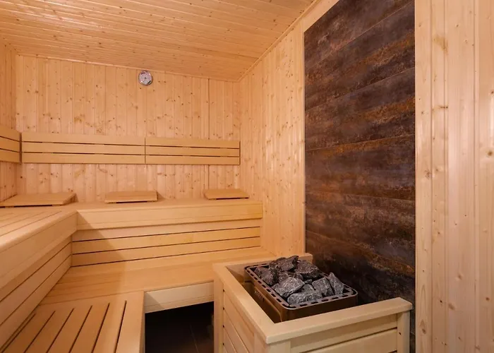 Daire Areka A16 - Klimatyzacja, Basen, Sauny, Jacuzzi, Silownia